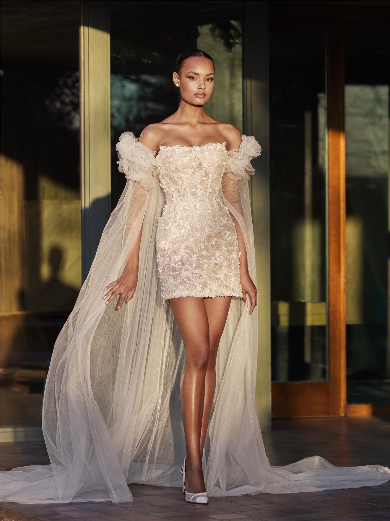 vestido de noiva curto para casamento no campo