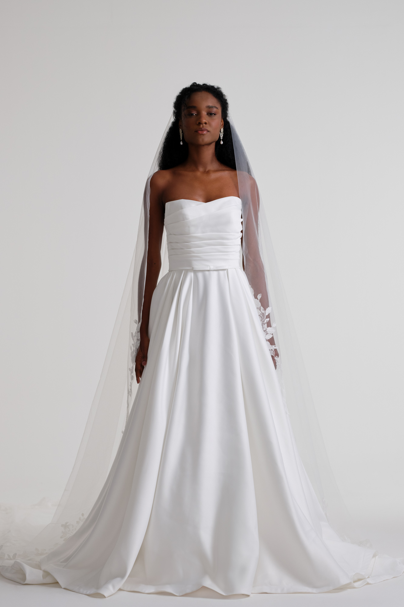 vestido de noiva tomara que caia zibeline