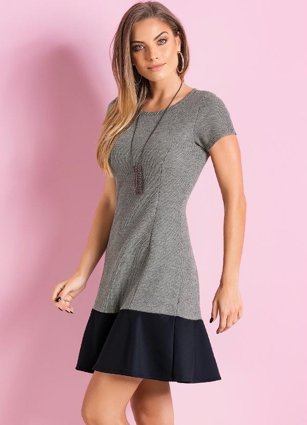 vestido que abre na barra