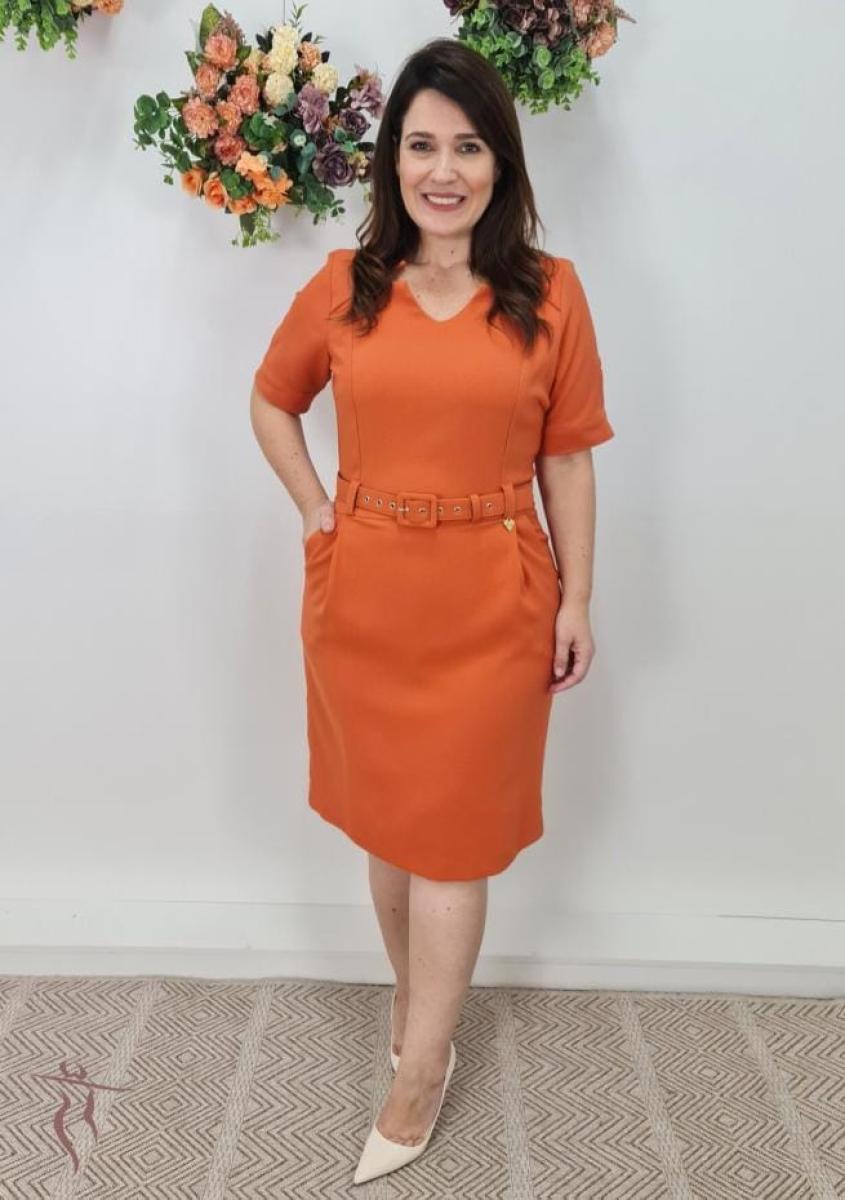 vestido tubinho midi alfaiataria